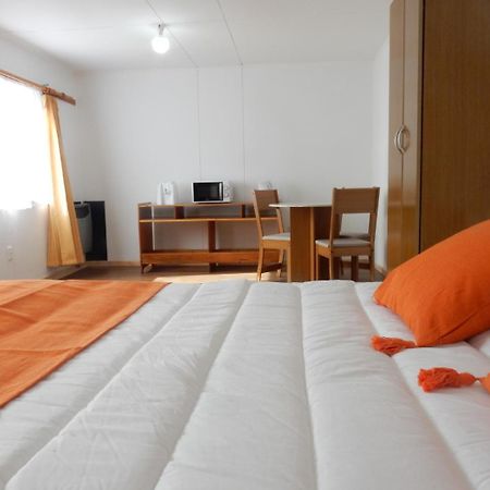 El Jardin Apartment ปวยร์โตนาตาเลส ภายนอก รูปภาพ