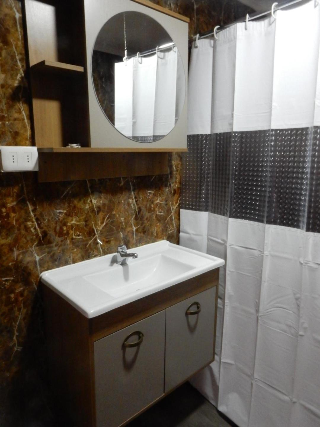 El Jardin Apartment ปวยร์โตนาตาเลส ภายนอก รูปภาพ